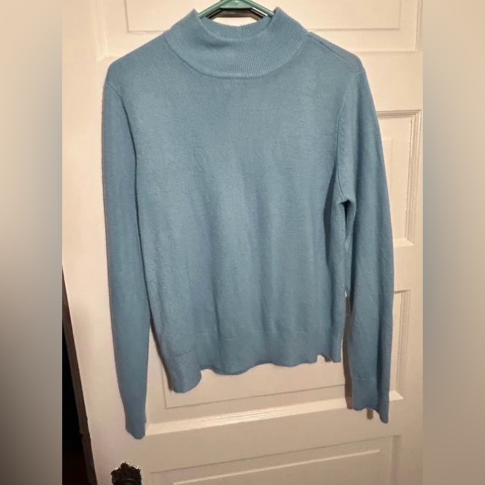 Judy Bond sweater